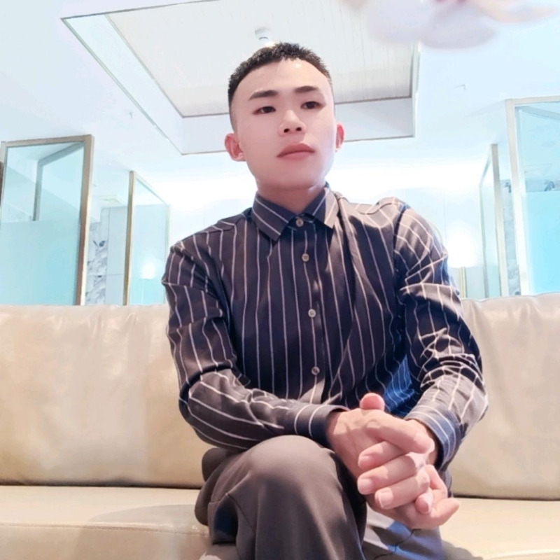 王文的第一张照片--广东蓝颜知己交友网