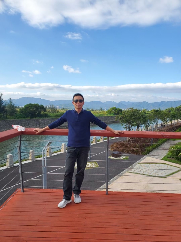 栖凤之木的第三张照片--广东蓝颜知己交友网