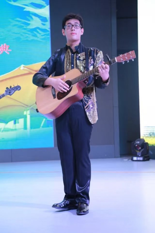 一叶知秋ZG的第一张照片--广东蓝颜知己交友网