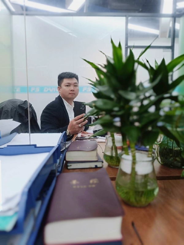 杨某人的第一张照片--广东蓝颜知己交友网