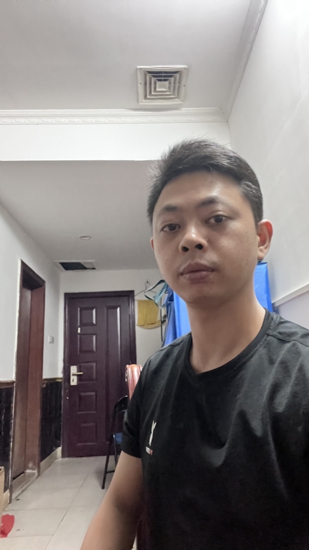 飞天猪的第一张照片--广东蓝颜知己交友网