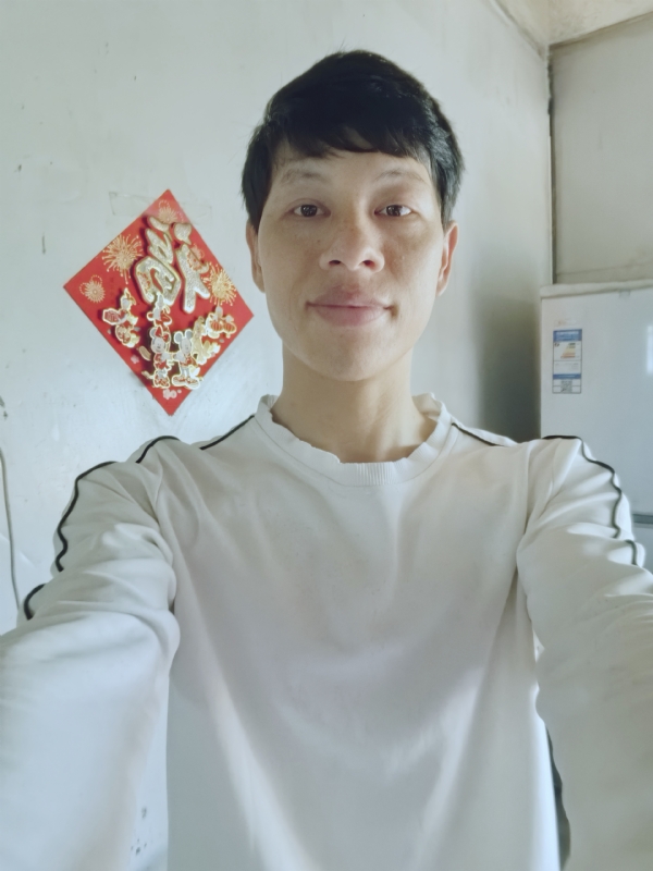 夏风微凉的第一张照片--广东蓝颜知己交友网