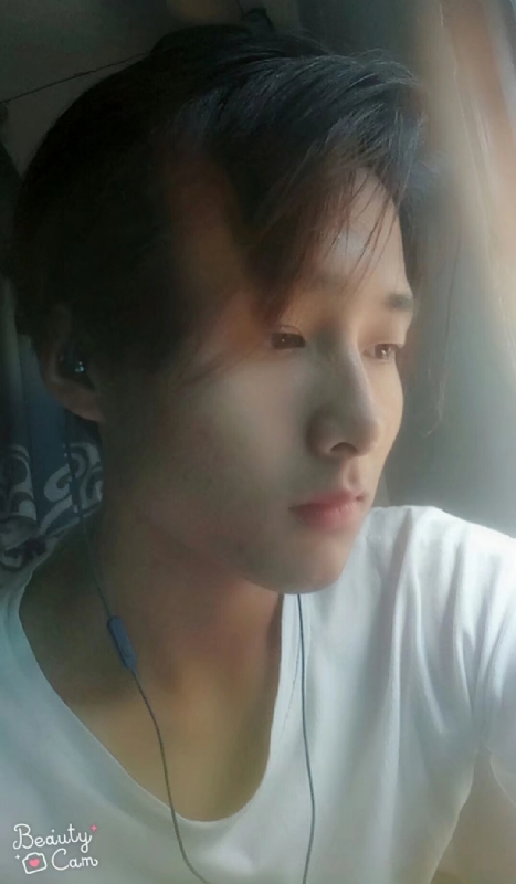 画师的第二张照片--广东蓝颜知己交友网