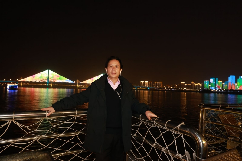 青春有你的第一张照片--广东蓝颜知己交友网